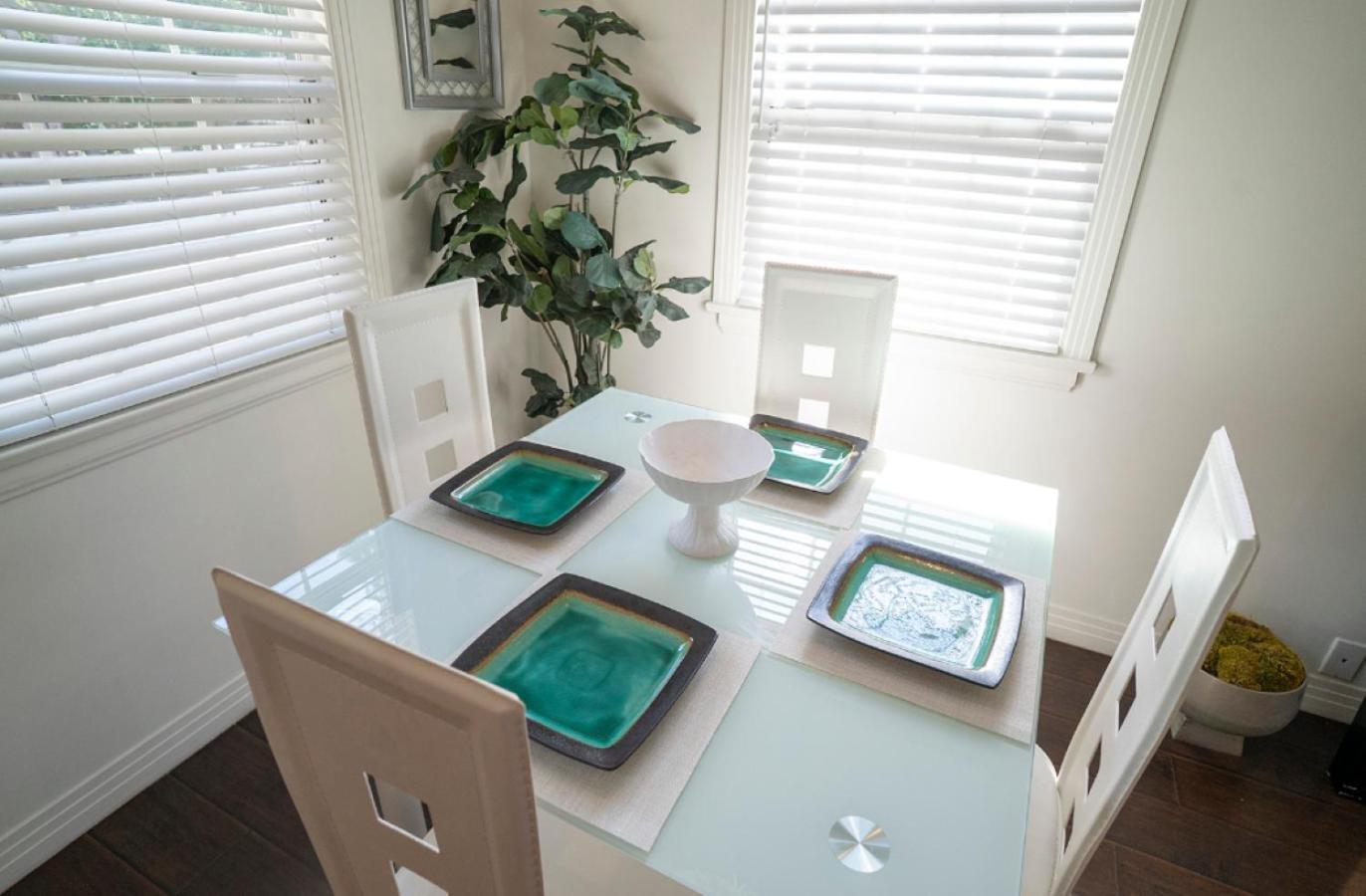 Charming Duplex Home In Sherman Oaks Λος Άντζελες Εξωτερικό φωτογραφία